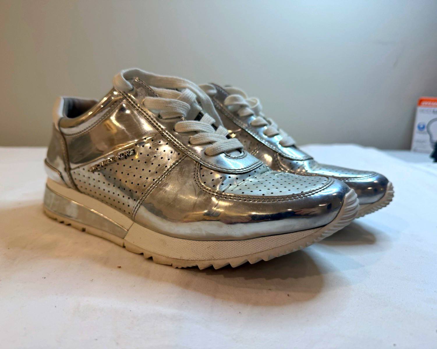 Michael Kors Women’s Leather Lace-Up Low Top Sneakers Silver/White Rubber Sole