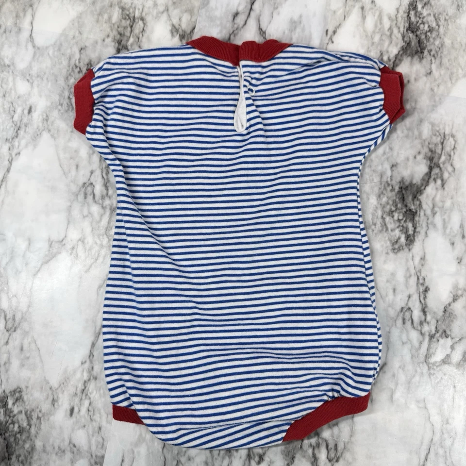 Mameluco de verano vintage Buster marrón para niños pequeños talla 24 meses 1991 León Foto 2 de 4