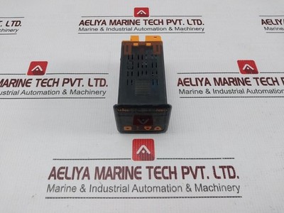 SELEC CONTROLS TC513AX Temperaturregler 85-270V AC/DC 50/60HZ 5VA Max
