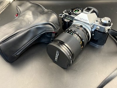 Canon AE-1 PROGRAM Filmkamera mit TAMRON SP 28-80mm Objektiv Set