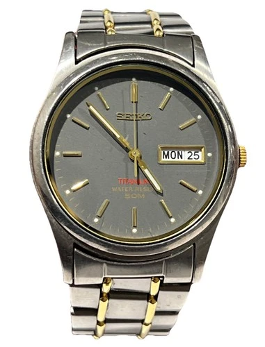 Seiko Titanium Watch Men 36mm gray Dial Two Tone Daydate 7N43-9069 New Battery