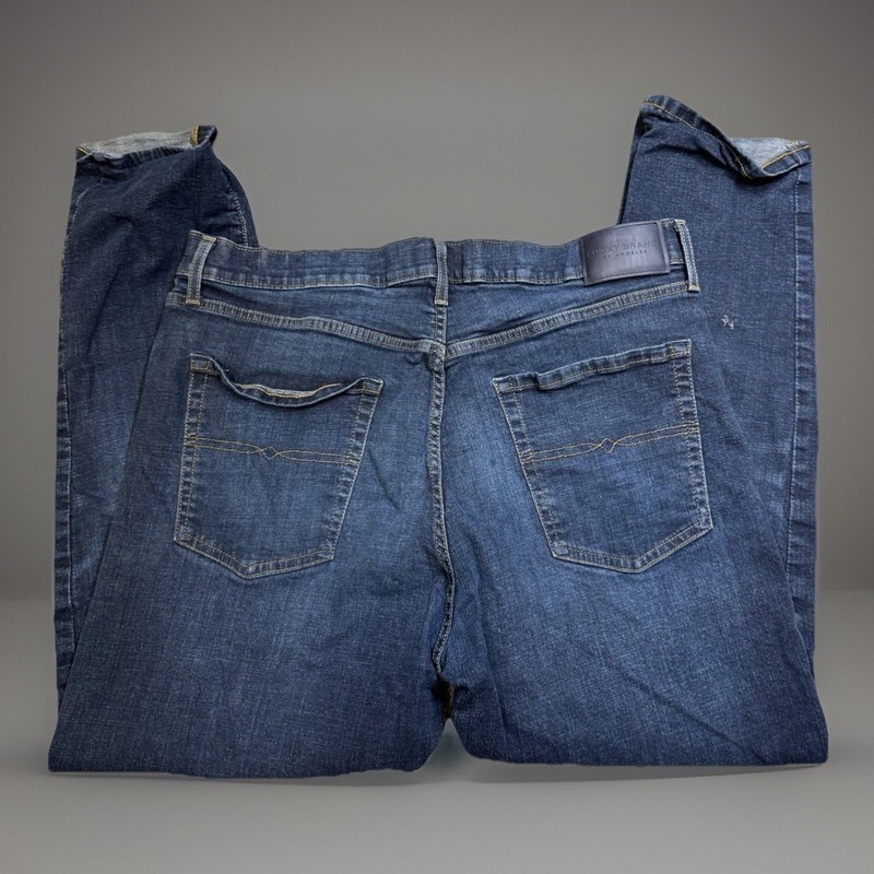 Lucky Brand Jeans 221 Straight Denim Men's Size 38 x 30 Blue Stretch Denim