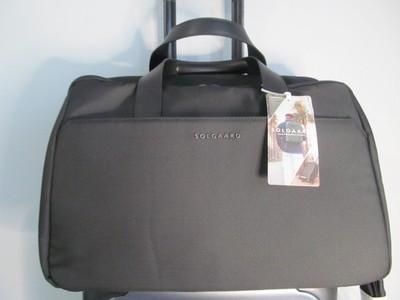 Solgaard Short Trip Green Weekend Trolley Sleeve Duffle-Compression Closet, NWT