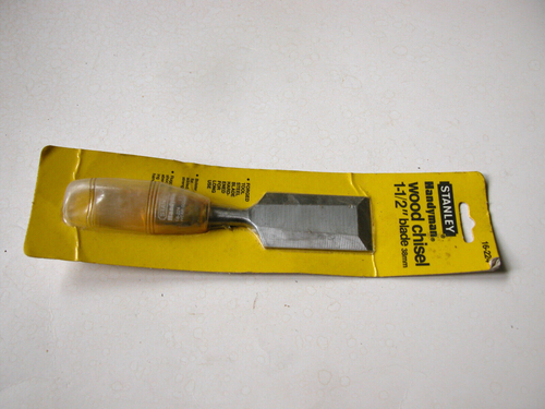 Vintage Stanley 16-224 1-1/2" Wood Butt Chisel - Picture 2 of 3