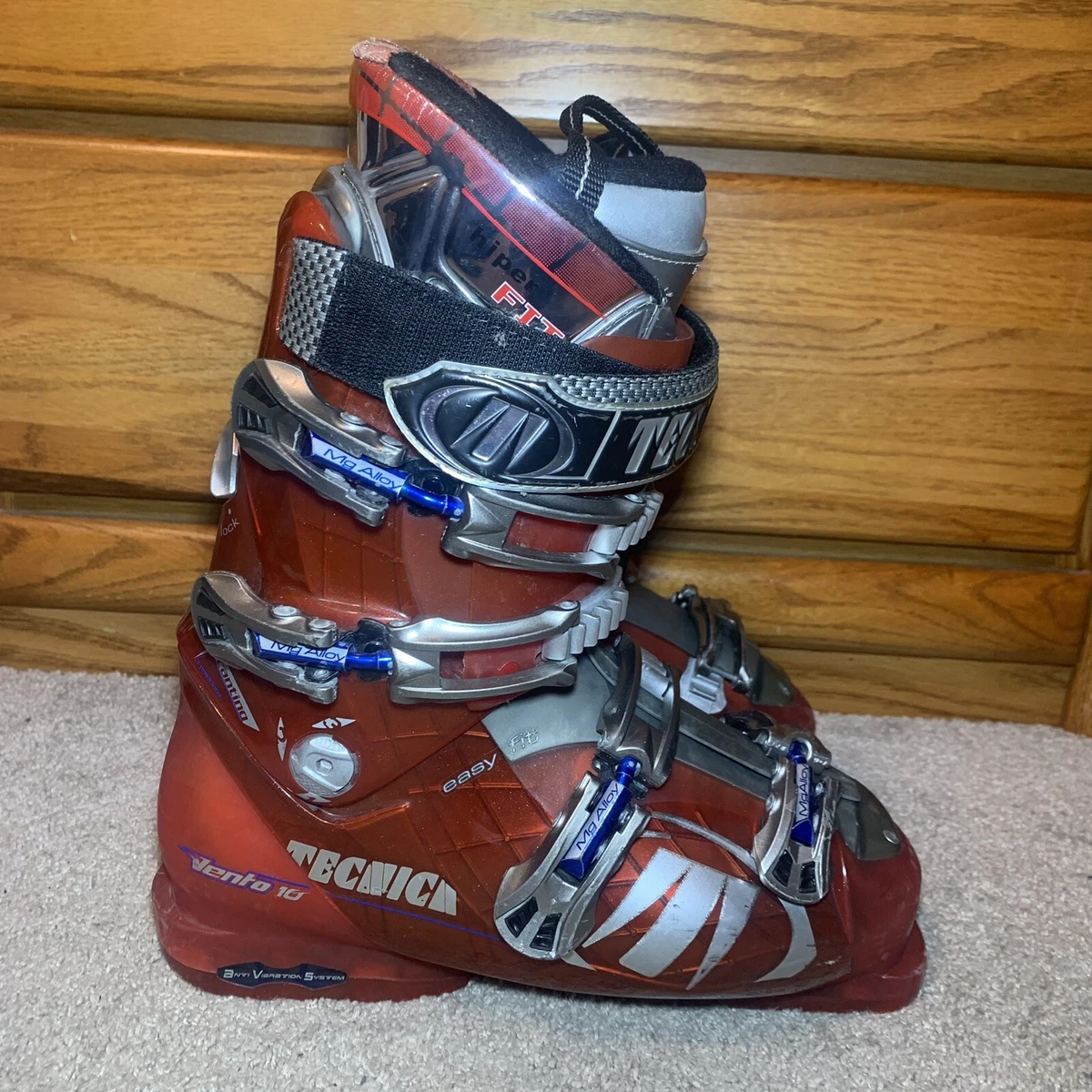 Tecnica Vento 10 Ski Boots 304mm 260 265 Skiing Red Hiper Fit HVL AVS