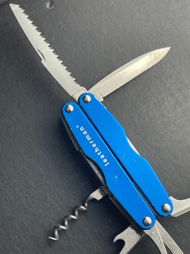 Leatherman Juice CS4 Multi Tool - Various Colors - Picture 16 of 66