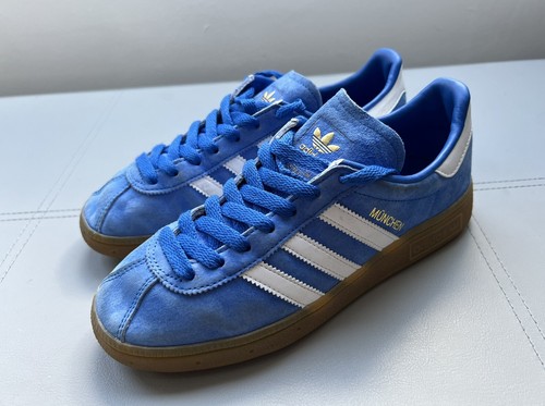 ADIDAS MUNCHEN Scarpe da ginnastica bianco \u0026 blu Tg UK 5 | eBay