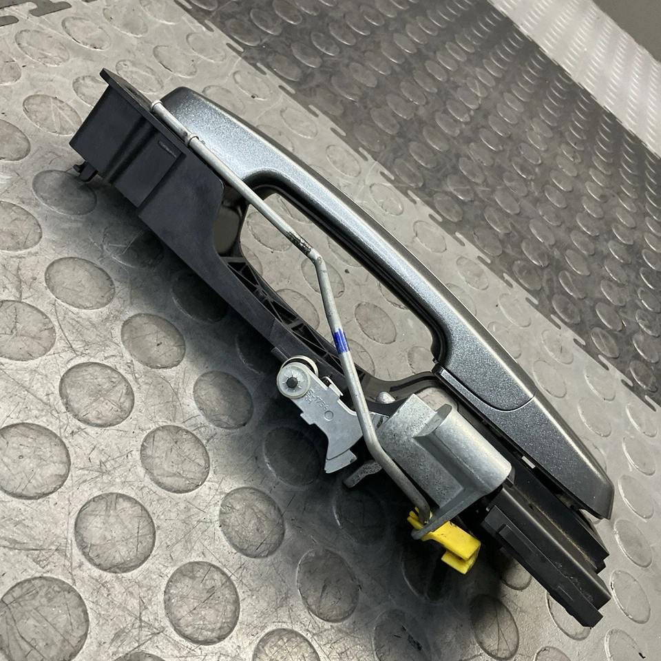 Conjunto de manija de puerta exterior lado pasajero trasero derecho Ford Taurus 2010-2012 OEM Foto 4 de 4