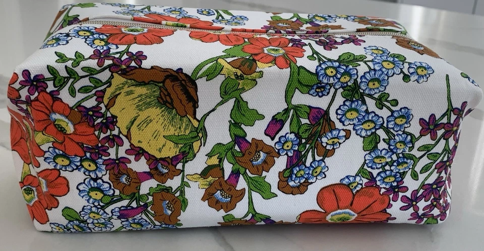 COACH Fragrance Pouch white floral toiletry cosmetic travel Bag flower design - Image 3 of 4