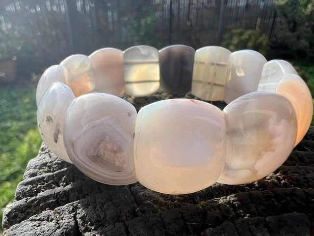 Bracelet ancien manchette pierre Agate tons pastels blanc beige extensible - Photo 2/4
