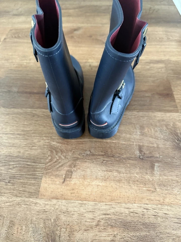 Tommy Hilfiger Huski Rain Feminino Azul Marinho Borracha Biqueira Fechada, Tamanho 9M - Imagem 4 de 4