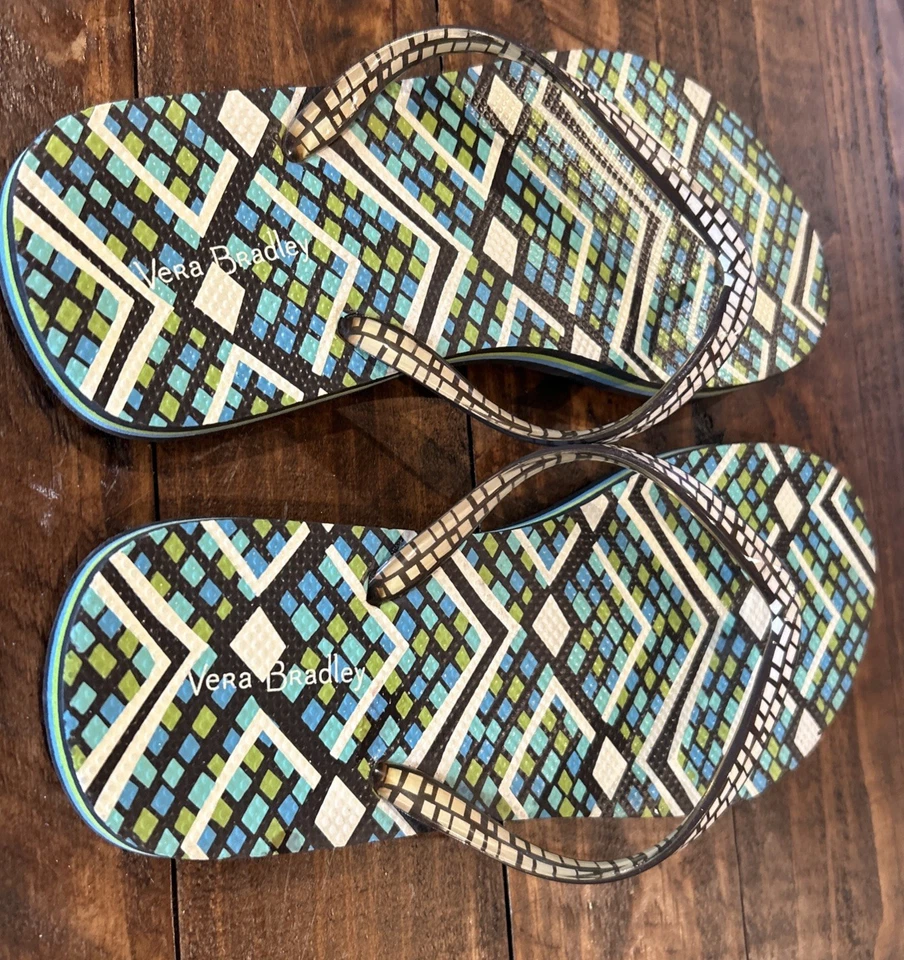 Chanclas para mujer Vera Bradley patrón geométrico azul/verde talla 7-8 medianas Foto 4 de 4