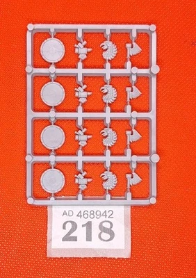 Warhammer Fantasy Dwarf Warrior Shield Sprue Games Workshop 1998 fuori produzione 99360299007