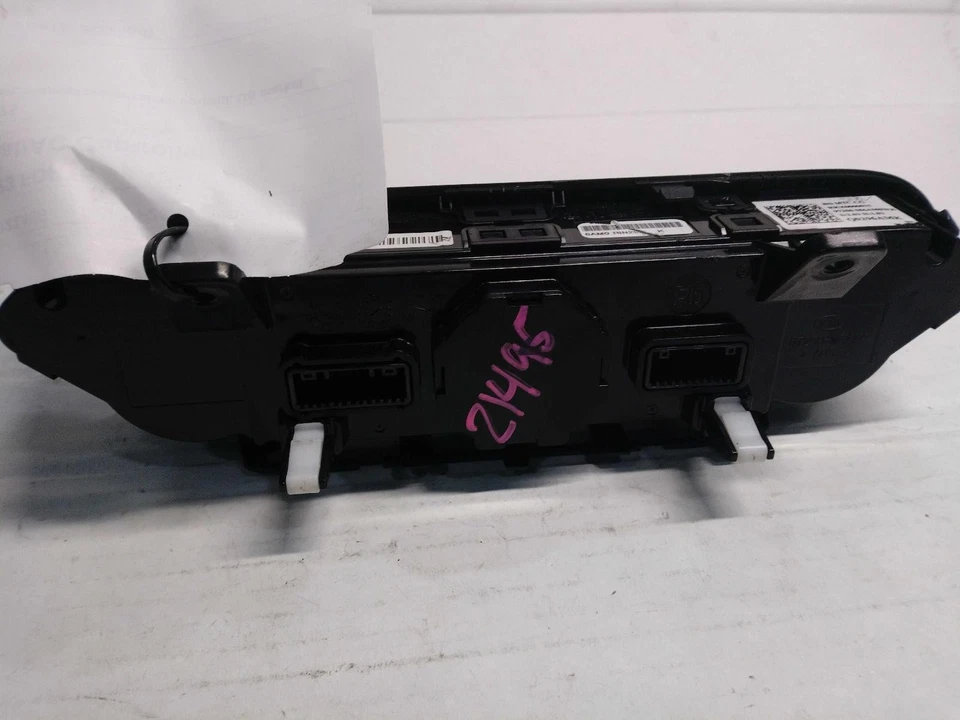 Used A/C Selector Switch fits: 2023 Kia Forte Sedan manual temperature control U - Image 2 of 4