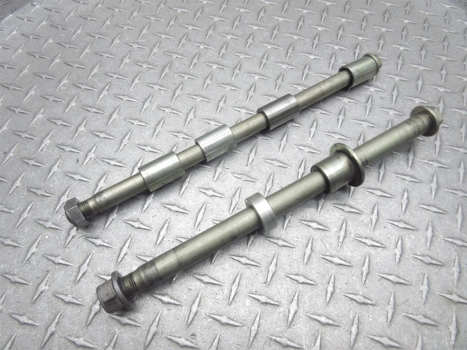 2010 09-17 Triumph Speedmaster Rear Axle Pivot Shaft Spindle Spacer Bolt Pin - Image 3 of 4