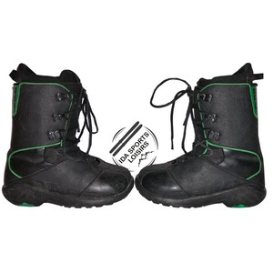 atomic snowboard boots