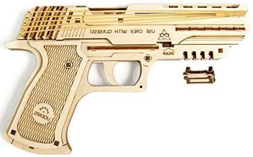 Набор для сборки пистолета UGears Wolf-01 - Самодельный деревянный пистолет с резинками- Механик