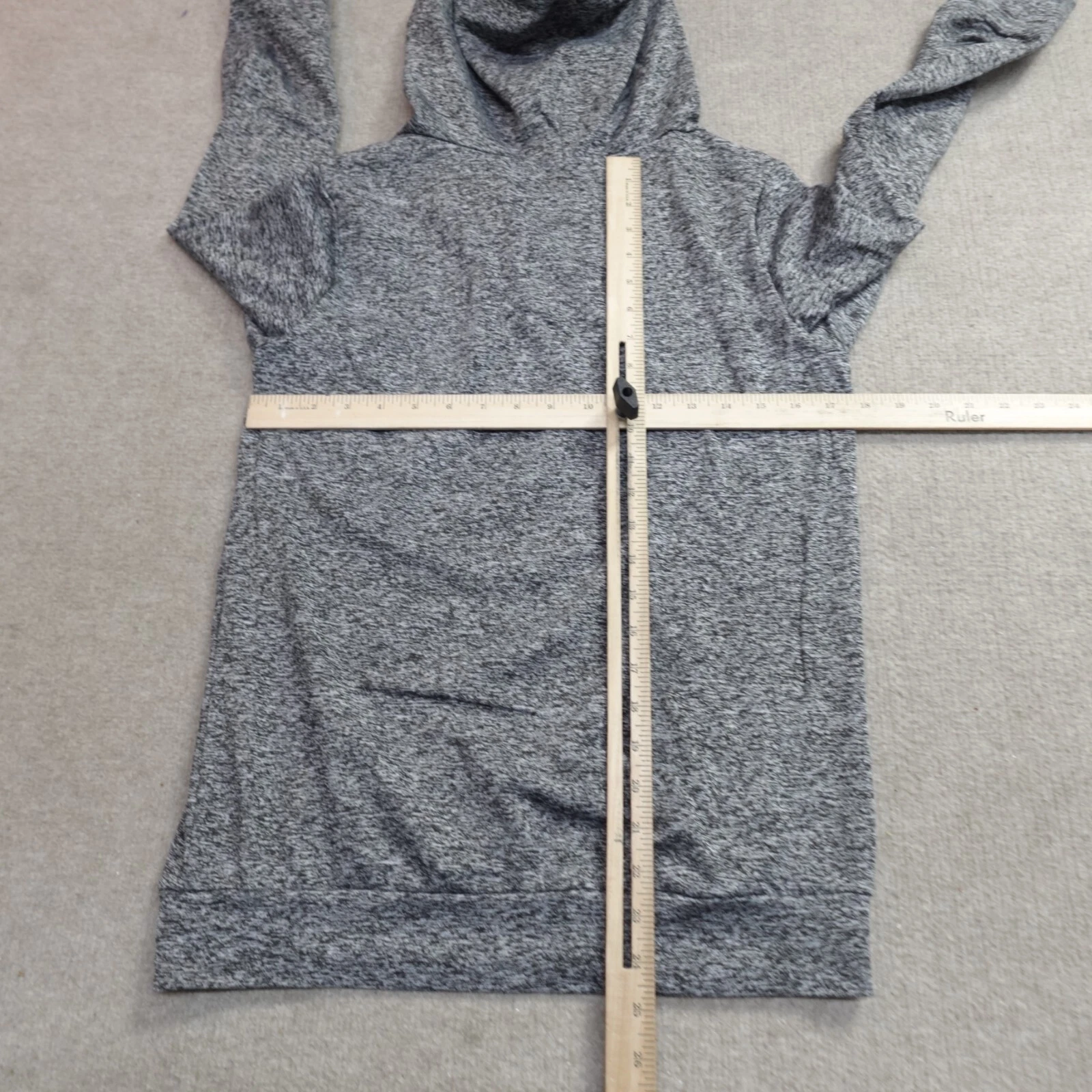 VETEMENTS Top donna Moosungeek piccolo grigio con cappuccio in erica