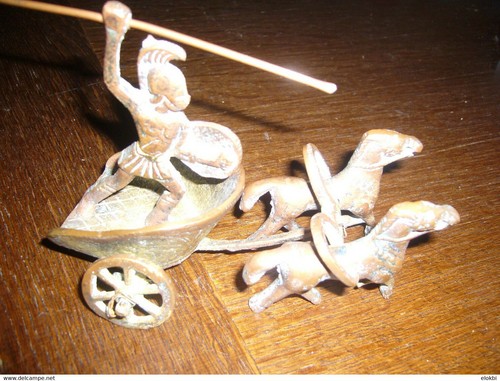 Statuette en cuivre ou laiton "Char - chevaux - lancier 12 cm de long" - Imagen 2 de 4