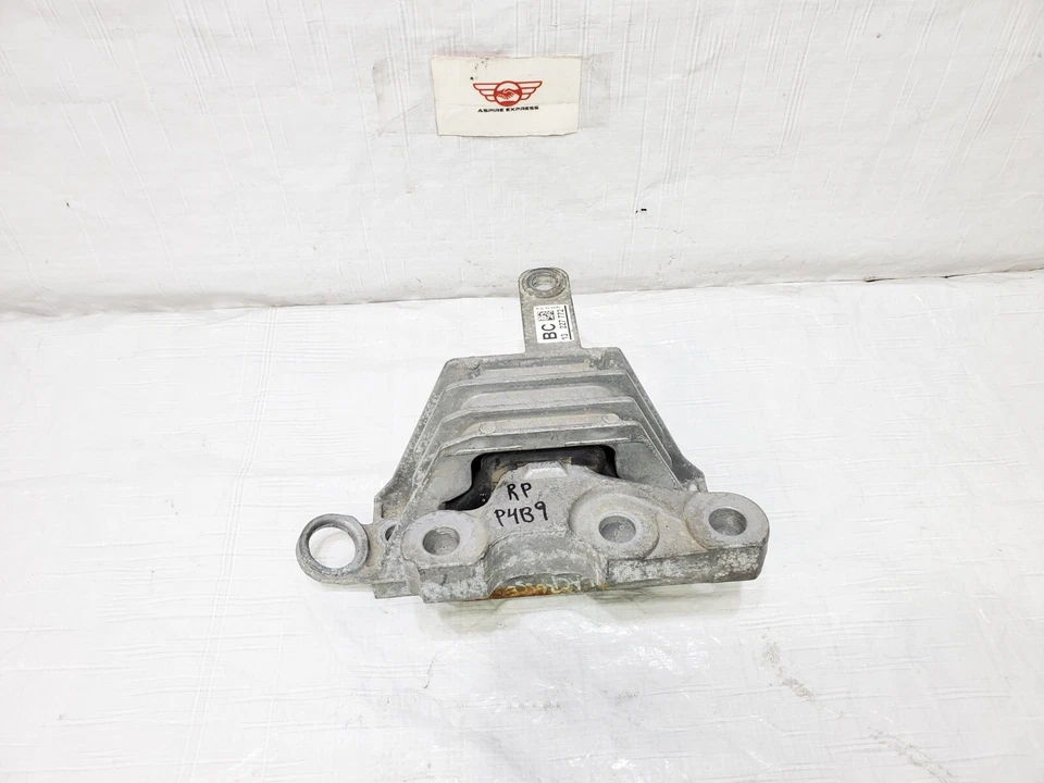 Soporte de montaje de motor Buick LaCrosse 2010-2016 3,6 L OEM 13227772 Foto 2 de 4