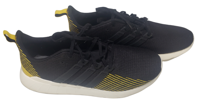 Size 12 - adidas Questar Flow Black 