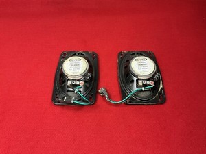 (2) John Deere OEM Speaker #LVA16882 Used