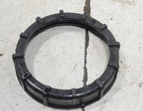 VW Polo 9N Bj 2002 1,4 BBY 55KW Montage Ring Kraftstoff Pumpe Tank #117657-E183