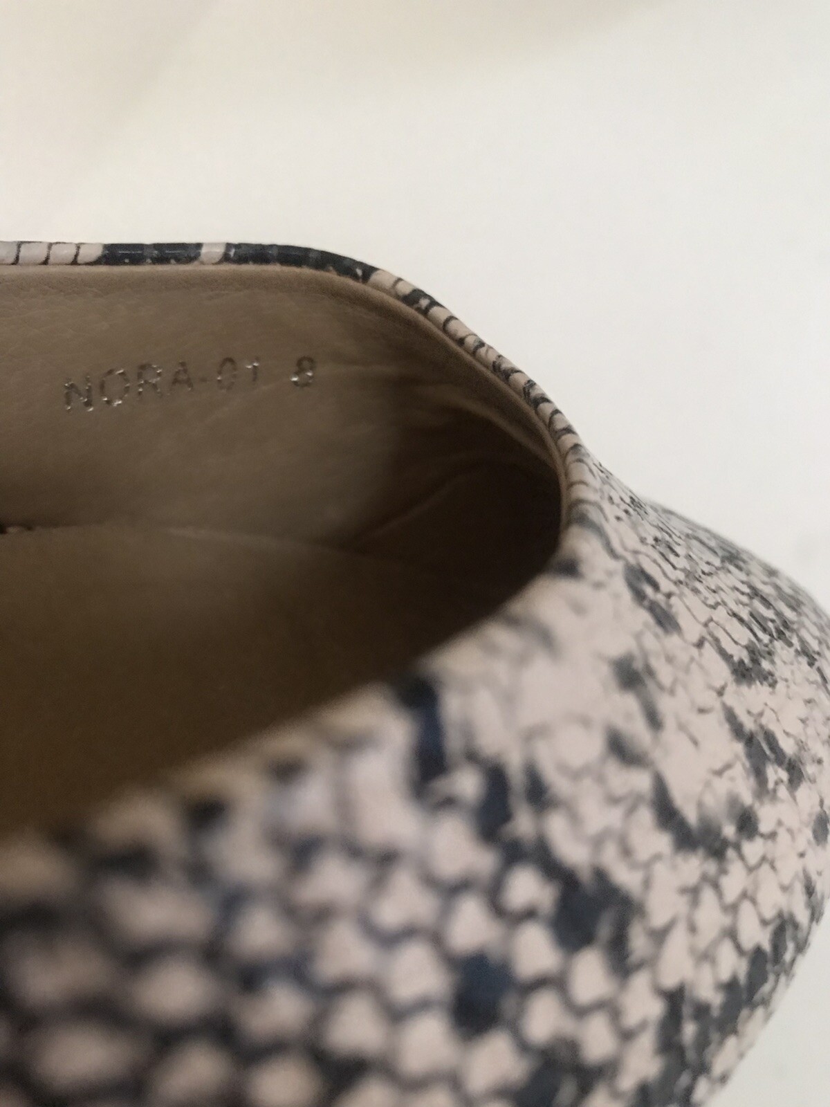 Riverberry Women's Size 8 Beige Python 4" High He… - image 8