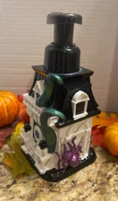 New Bath & Body Works HAUNTED HOUSE Halloween Foaming SOAP DISPENSER