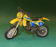 Super Bikes Suzuki RM125 Toy Motorcycle 1982