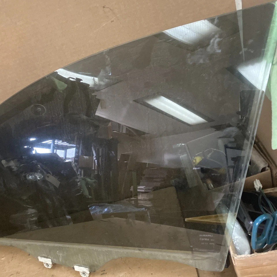 Vidro para janela frontal esquerda Subaru Impreza Wagon 2017 2018 2019 2020 2021 2022 - Imagem 2 de 4