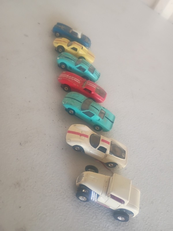 Vintage slot car set ( 7 Total)
