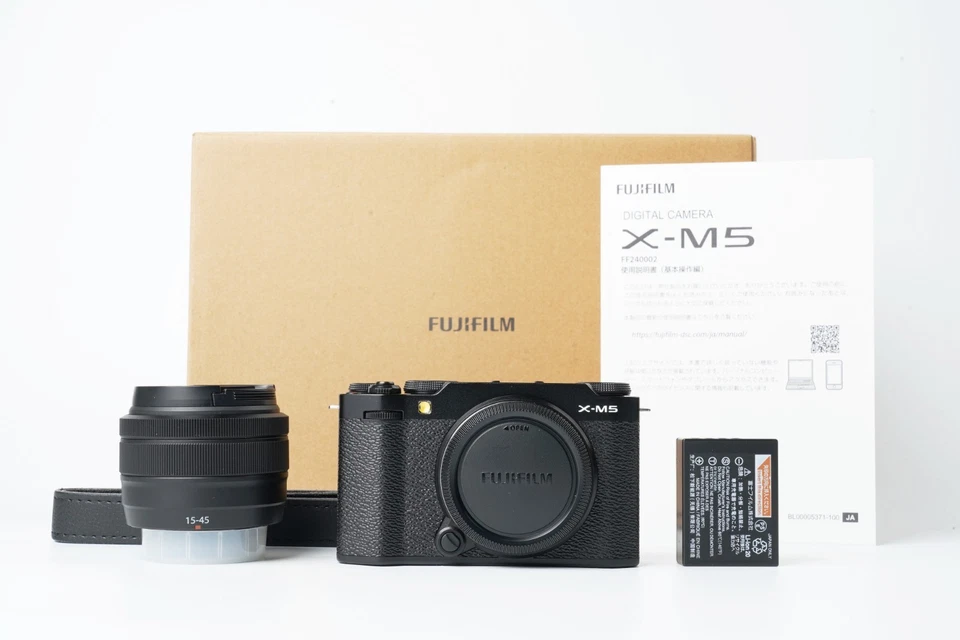 [Near Mint +++] Fujifilm X-M5 Body schwarz mit XC15-45mm Objektiv Kit (SC:781) #2955A