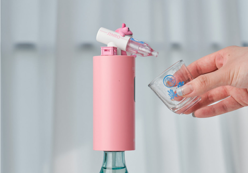 Jinro Dispensador de Soju Torre Rosa Coreano Bebida Verter Bar Accesorio + 2 Tazas de Soju