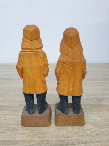 Vintage Hand Carved Wooden Sea Captain & Fisherman Sailor Nautical Figurines - Picture 6 of 7