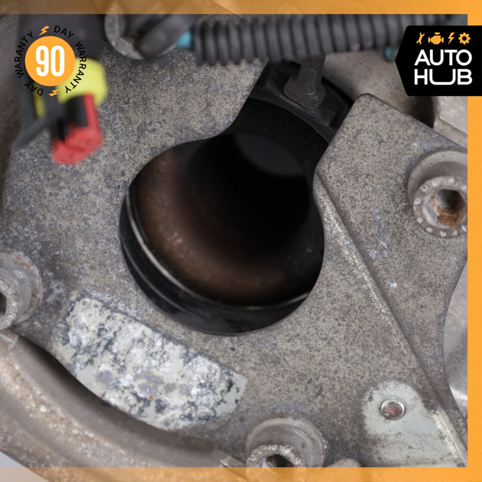 11-19 Maserati GranTurismo S M145 Front Right Side Spindle Knuckle Hub OEM 23k