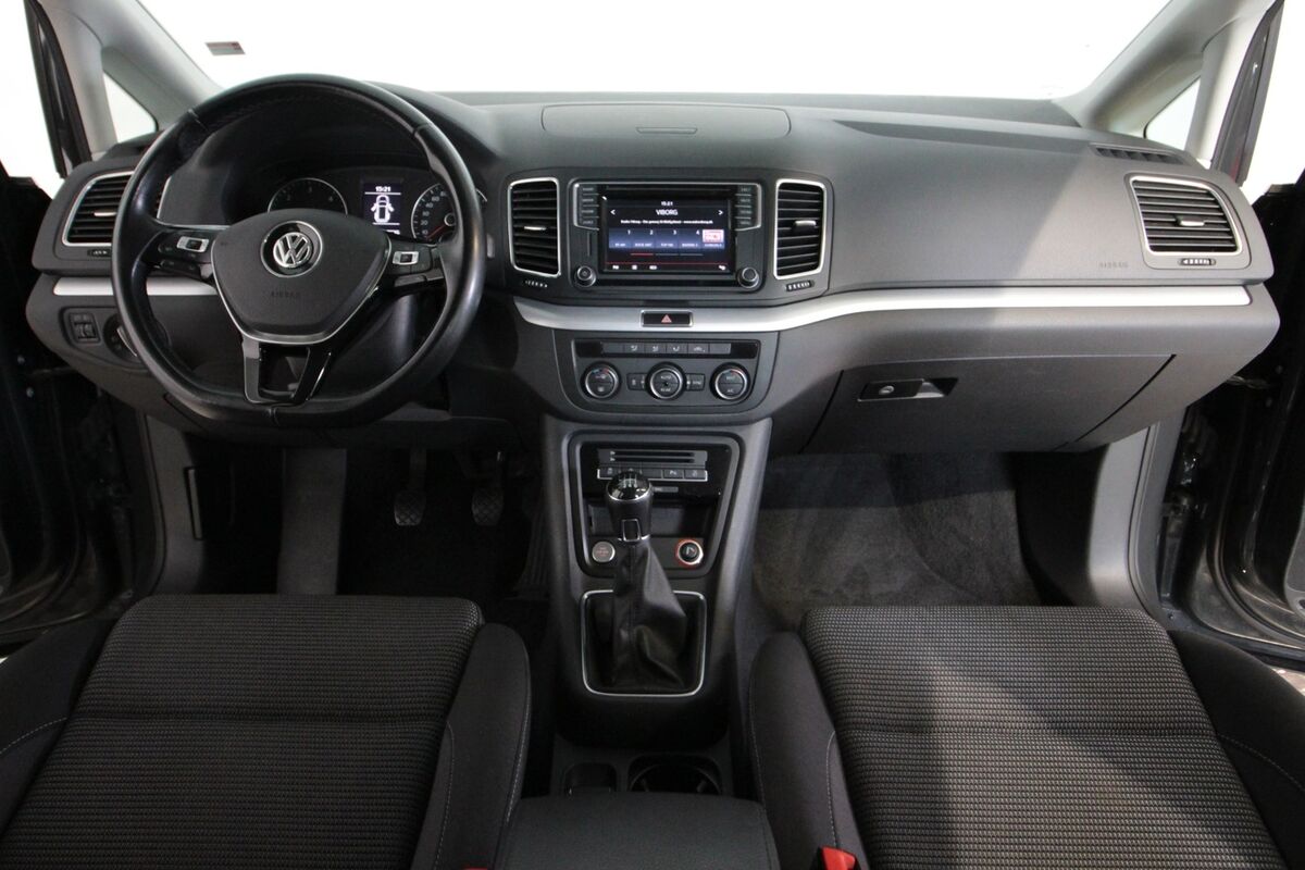 VW Sharan 2,0 TDi 184 Comfortline