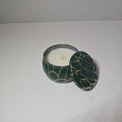 Voluspa Noble Fir Garland Mini Tin Candle