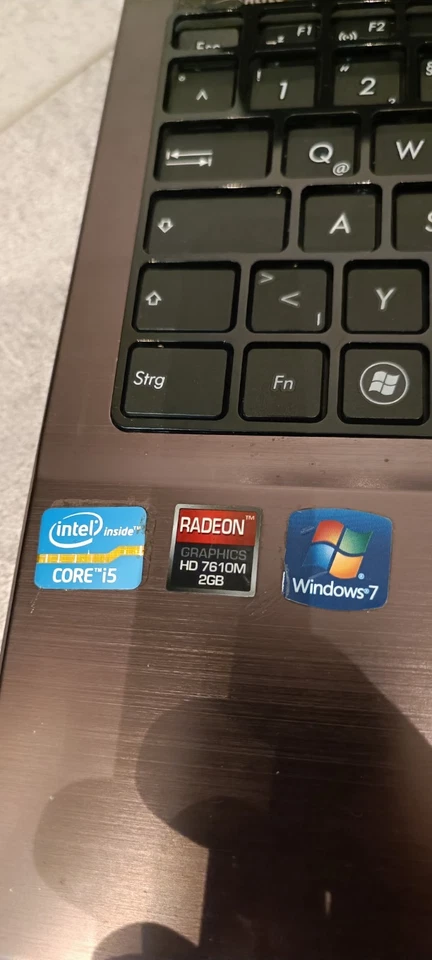 Asus A53s - Core i5 - defectuoso - portátil/portátil - Imagen 4 de 4