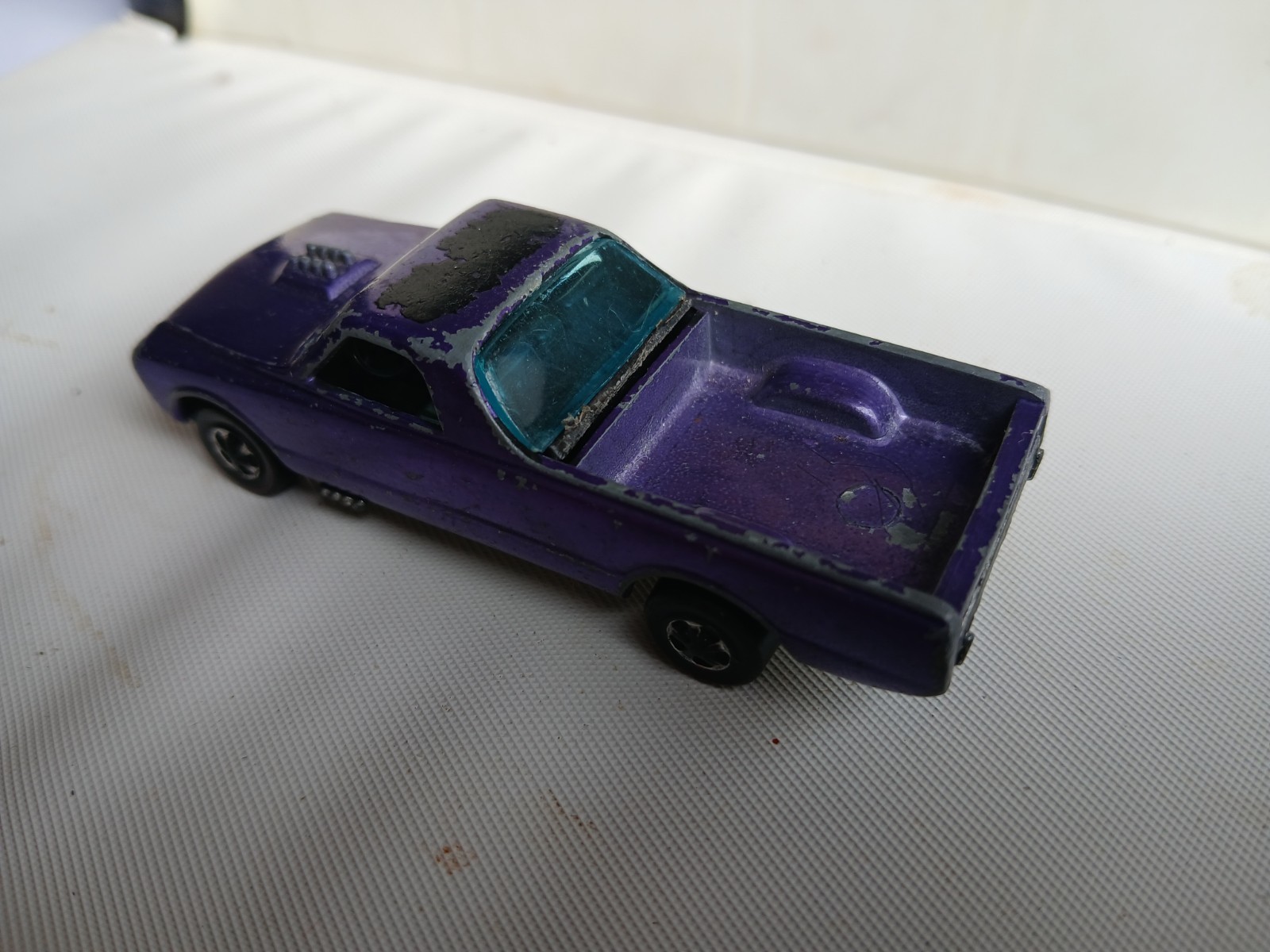 Picture 3 of 9