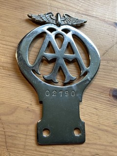 Vintage AA Abzeichen #02790 chrom flach