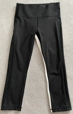 Athleta Women  s Size Small Black Hiit It Mesh Capri Leggings Activewear