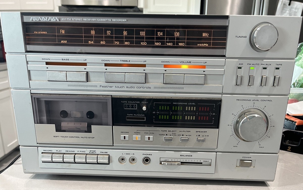 Vintage SOUNDESIGN Model 5655 AM-FM Stereo Receiver/Cassette