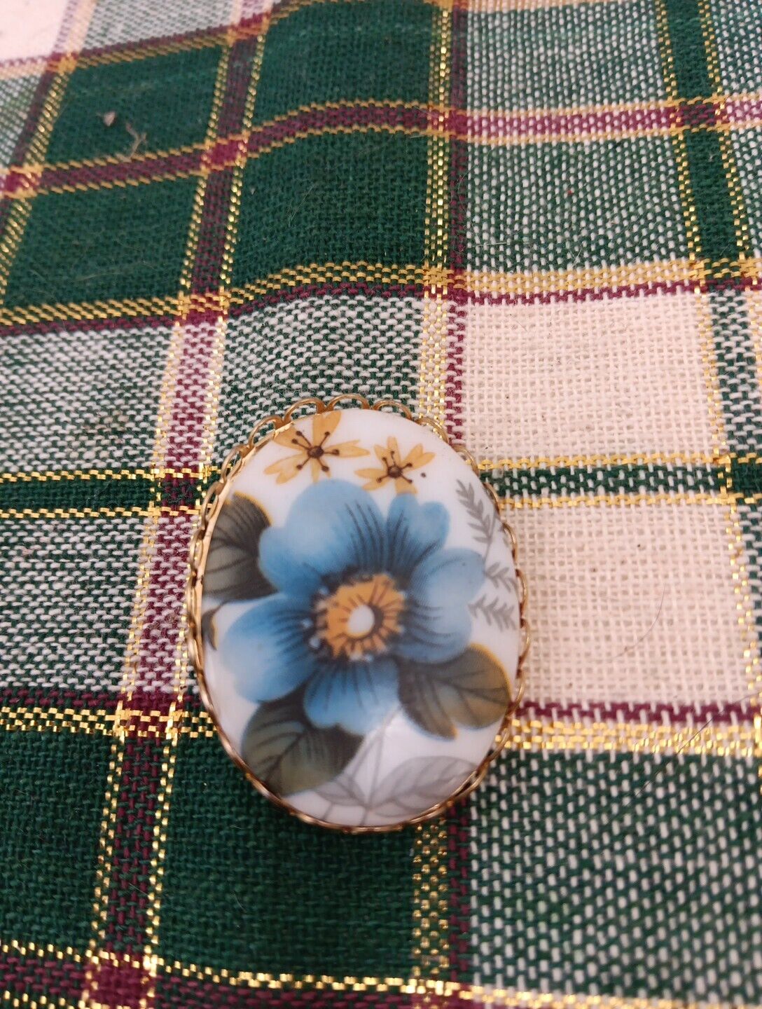 Brooch Pin Vintage Wildflowers Oval Blue Flower C… - image 3