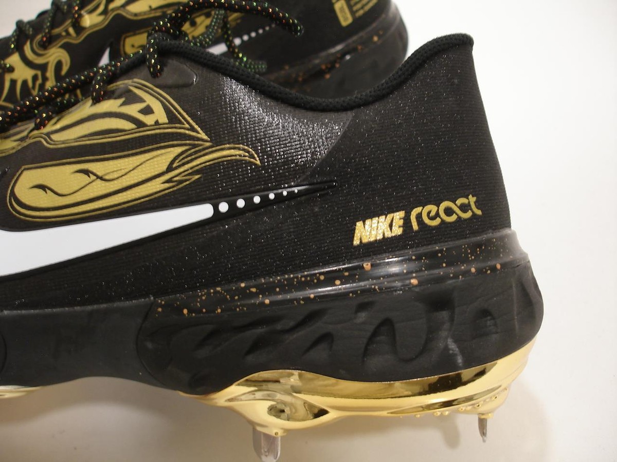 Nike Alpha Huarache Elite 3 Low CV3553-001 Black Gold 