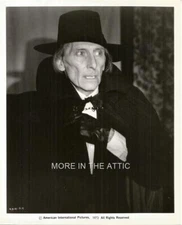 HAMMER STAR PETER CUSHING AND FRIENDS ORIG VINTAGE AIP HORROR MADHOUSE STILL #3