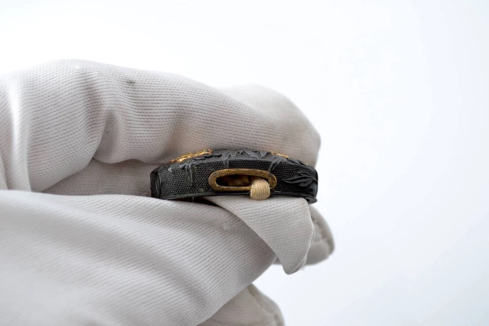 Fuchi Kashira Shakudo Nanakoji Japón antiguo diseño de incrustación de peonía mumei era Edo Foto 4 de 4