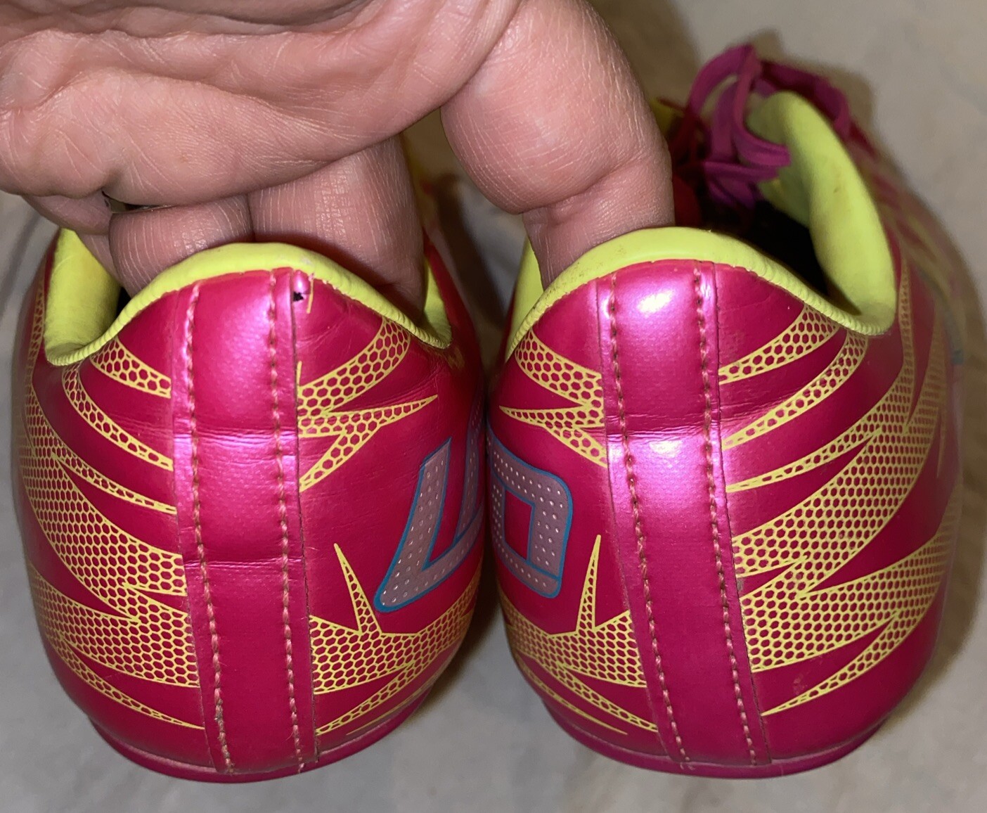 Scarpe da calcio Lotto Forza 9 rosa e gialle taglia 7 5 vedi descrizione