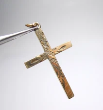 VINTAGE ANN GALE ENGRAVED GF GOLD FILLED CROSS RELIGIOUS PENDANT CHARM .