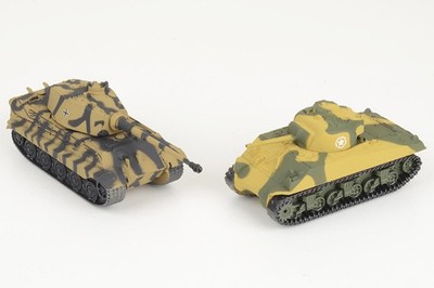 Corgi 1/90 Sherman vs King Tiger 2-Piece Set